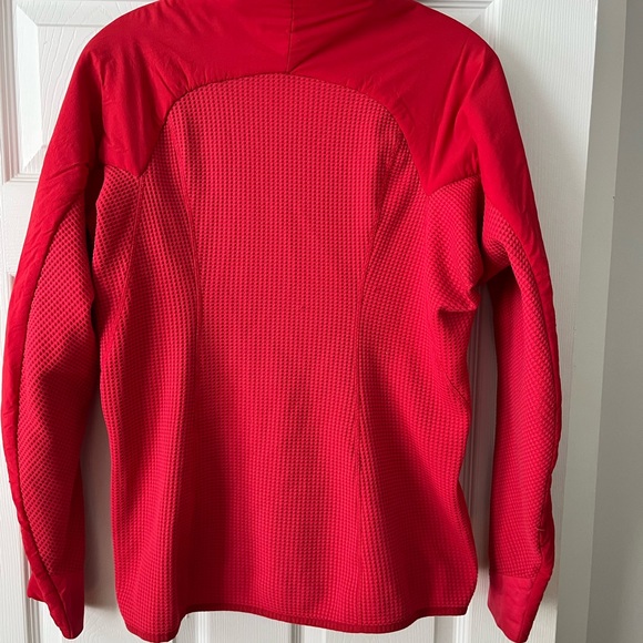 Women’s Patagonia lightweight jacket - Picture 3 of 8